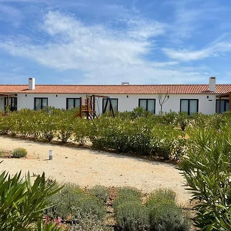 Quinta Do Planalto Vicentino - *